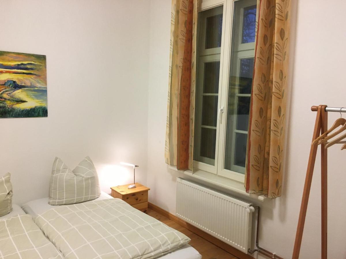 Gutshaus Mit Seeblick - Oekologisch & Nachhaltig Lubow Dış mekan fotoğraf